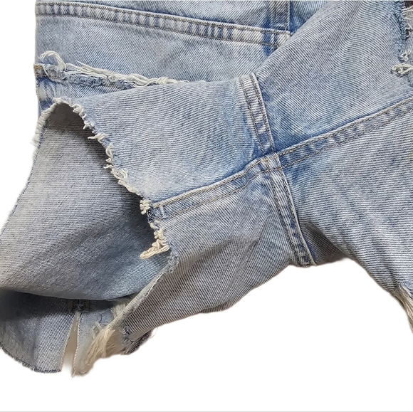 Zara high waist 90s ripped grunge style button light blue jean shorts size 8 - Picture 8 of 11